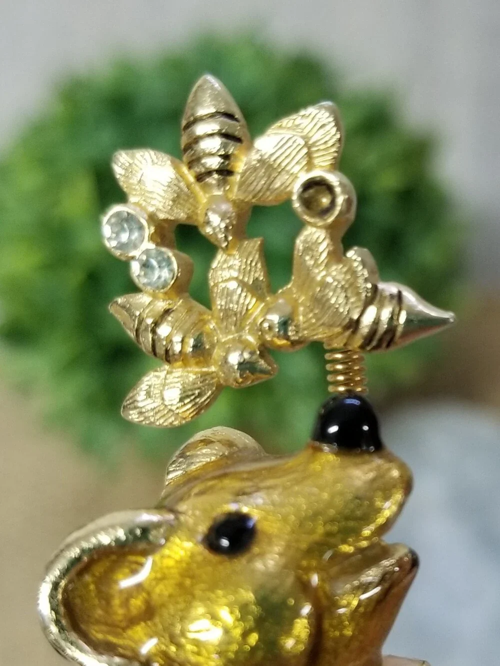 Vintage Bear W/honey Pot & Bees Brooch